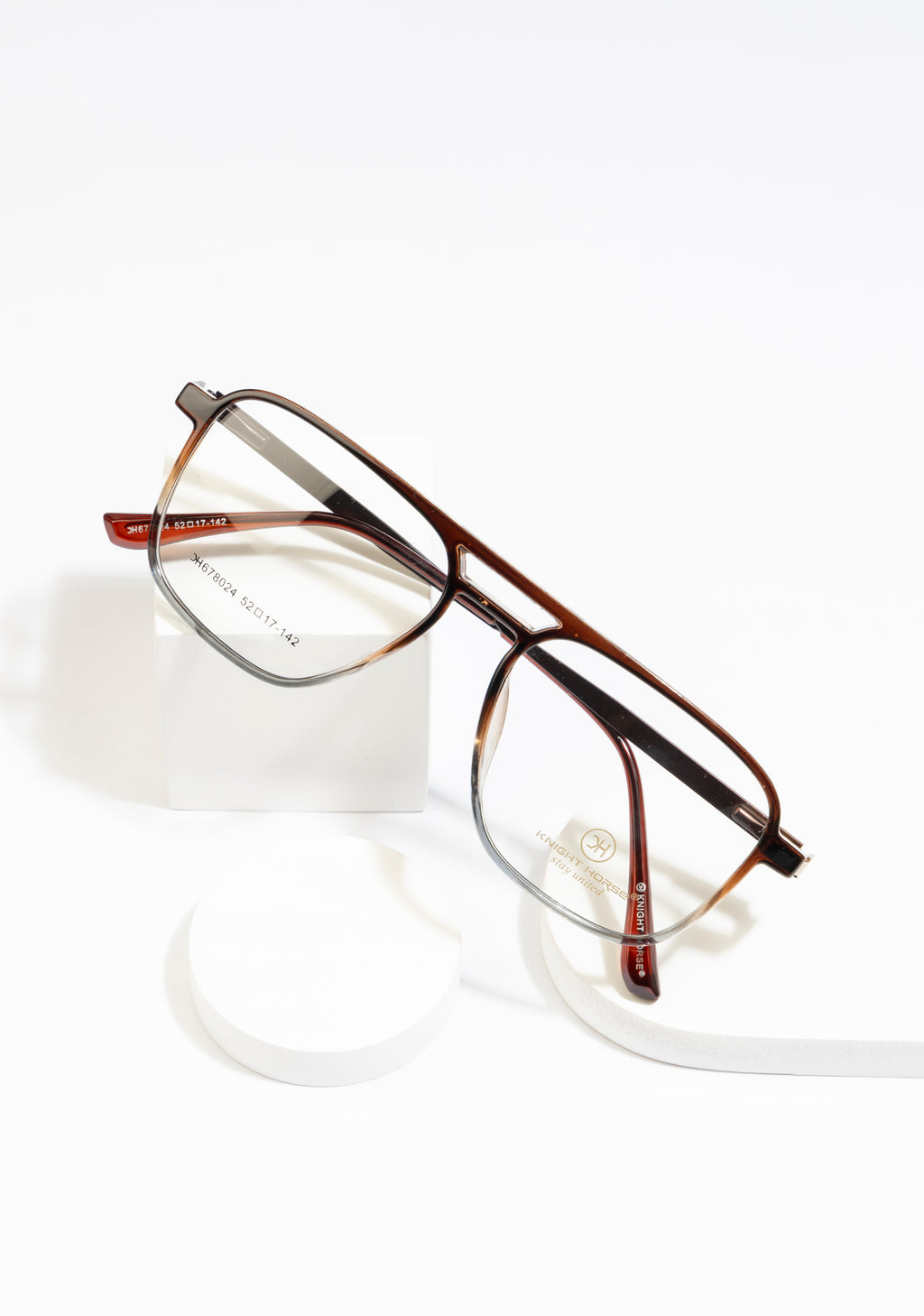 Men'S Double-Bar Square Frame With Dual Color Splash