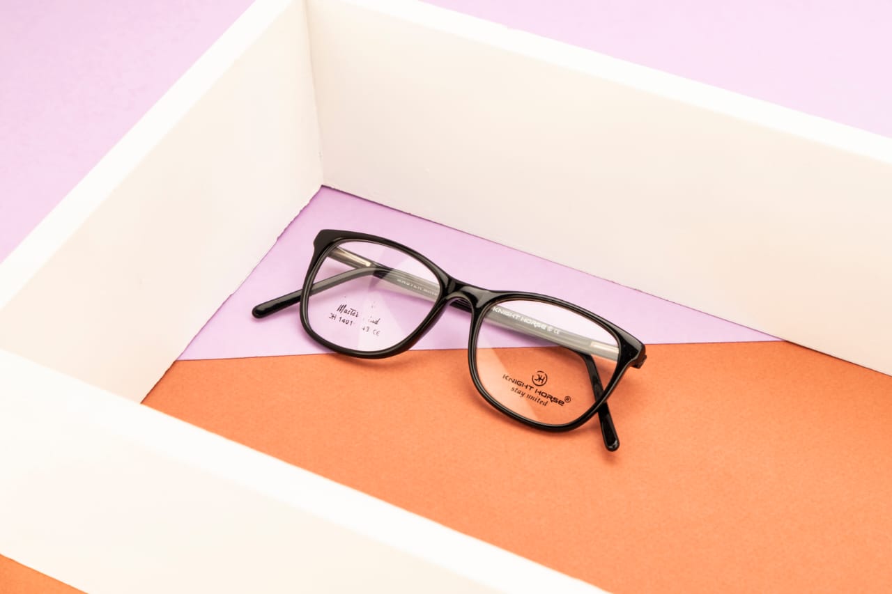 Square Essence Tr Elegance With Spring Eyewear Frame